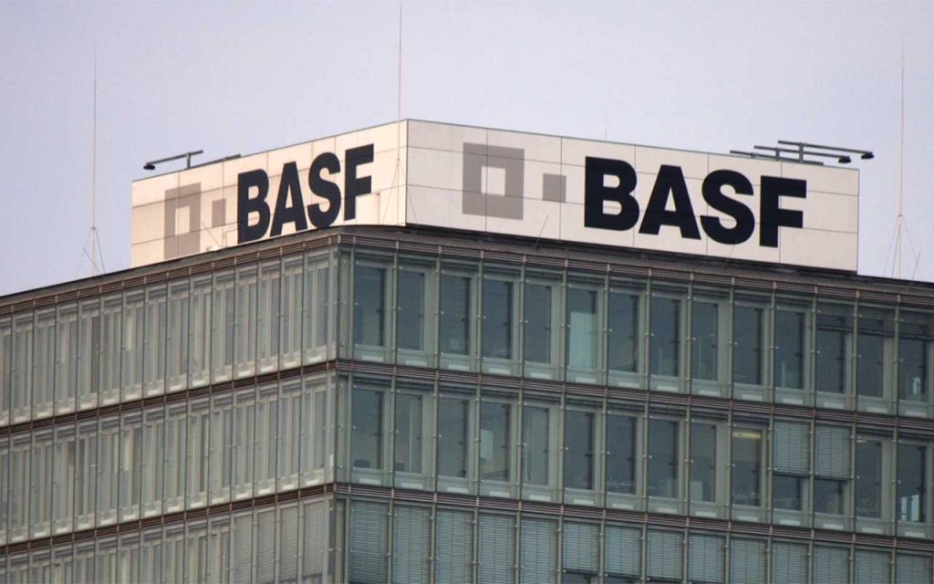Alarmstimmung im DAX: Warum bei der BASF-Aktie jetzt die Warnleuchten blinken