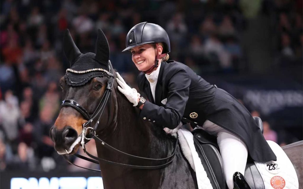 Tragödie im Stall der Olympiasiegerin: Jessica von Bredow-Werndl nimmt Abschied von Zukunftshoffnung Diallo