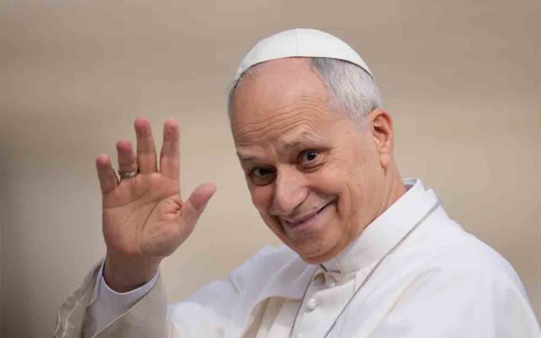 Zeitenwende im Vatikan: Papst Leo XIV. bezieht nach 13 Jahren Leerstand den Apostolischen Palast Zeitenwende im Vatikan: Papst Leo XIV. bezieht nach 13 Jahren Leerstand den Apostolischen Palast