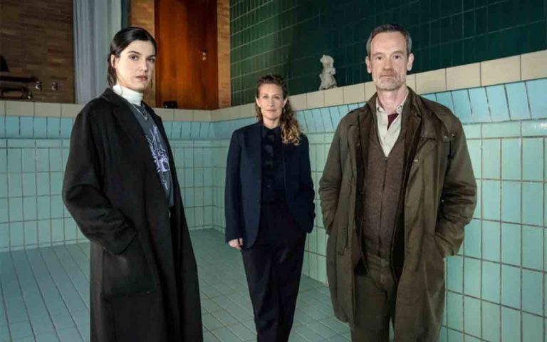 Paukenschlag beim Dortmunder "Tatort": Sophia Mercedes Burtscher ermittelt als neue Kommissarin an der Seite von Jörg Hartmann