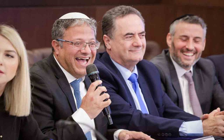 Umstrittene Sicherheitspolitik: Itamar Ben-Gvir und die globale Kritik an der Ausweitung israelischer Waffenlizenzen