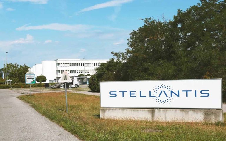 Akute Brandgefahr: Stellantis ruft europaweit hunderttausende 1,2-Liter-Benziner zurück