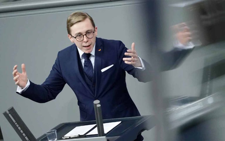 Amthors Weckruf: Warum Vulgärpopulismus die wahre Gefahr für unsere Demokratie ist