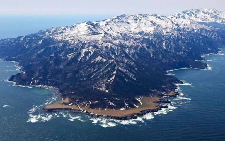 Mega-Beben in Japan befürchtet: Tsunami-Warnung nach schwerem Seebeben an der Ostküste