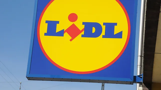 Aldi ruft beliebtes Gewürz wegen Salmonellen zurück: Produkt wurde deutschlandweit verkauft Aldi Nord ruft LE GUSTO Basilikum wegen Salmonellen zurück. Kunden sollen das Produkt nicht verwenden und in die Filialen zurückbringen