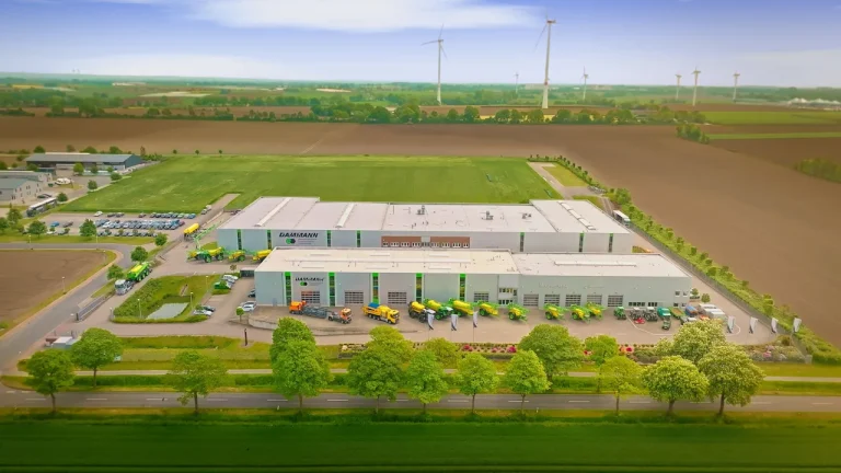 140 Arbeitsplätze bedroht: Deutscher Landtechnik-Hersteller meldet Insolvenz an Der deutsche Landtechnikhersteller Herbert Dammann GmbH hat Insolvenz angemeldet. Rund 140 Arbeitsplätze in Niedersachsen sind betroffen