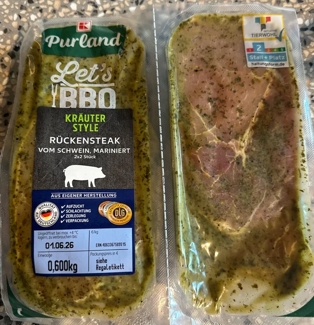 Kaufland-Kunde entdeckt abgelaufenes Fleisch im Kühlschrank: Aussage eines Metzgers sorgt für Diskussionen Ein Kaufland-Kunde fand Steaks mit vier Tage überschrittenem Mindesthaltbarkeitsdatum im Kühlschrank und fragte im Internet um Rat. Die Antwort eines erfahrenen Metzgers löste eine Debatte aus