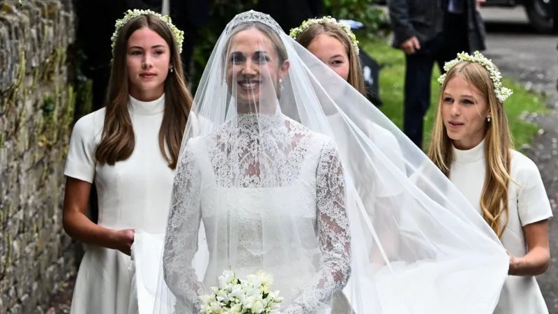 Neffe von König Charles III: Peter Phillips heiratet NHS-Krankenschwester
