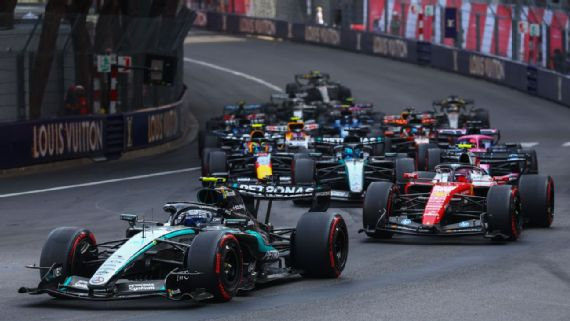 Mercedes und Ferrari erhalten zusätzliche Motor-Upgrades: Red Bull gilt als Maßstab bei den Antriebseinheiten Die FIA bewertet den Red-Bull-Motor als stärksten der Formel-1-Saison 2026. Ferrari, Mercedes, Audi und Honda könnten zusätzliche Upgrades erhalten.