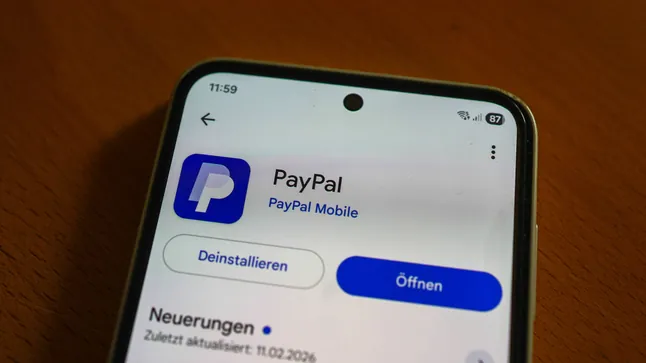 Stripe und Advent bieten mehr als 53 Milliarden US-Dollar für PayPal Stripe und Advent International bieten mehr als 53 Milliarden US-Dollar für PayPal. Das Angebot liegt bei 60,50 Dollar je Aktie. Gespräche laufen, eine Antwort steht aus.