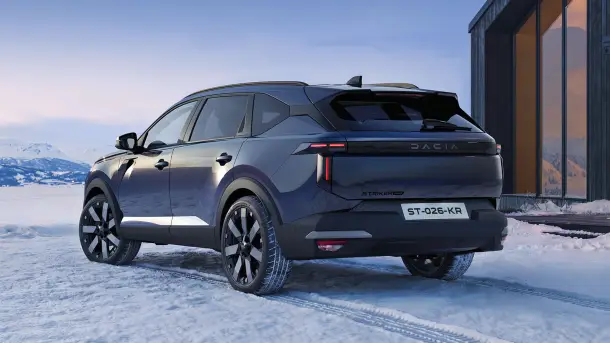 Dacia Striker: Die Marke kehrt ins Kombi-Segment zurück Dacia Striker 2026: Der neue Kombi kommt mit 600 Litern Kofferraum, Hybridantrieb, optionalem Allrad und soll günstiger als der Bigster starten.
