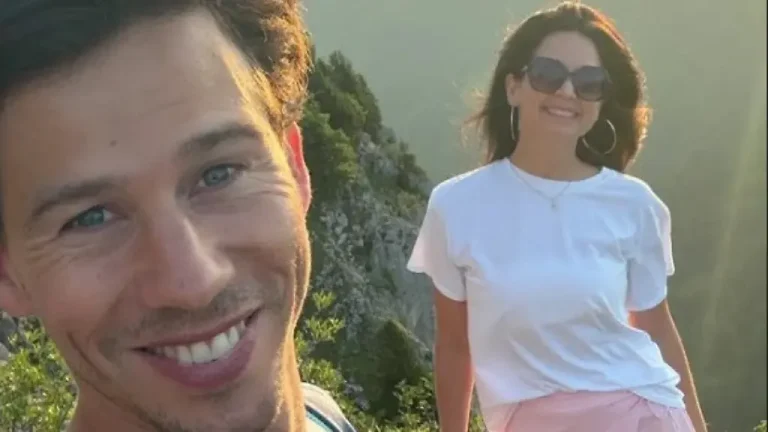 Malika Dzumaev und Joel Mattli gemeinsam in den Schweizer Bergen unterwegs Malika Dzumaev und Joel Mattli wandern gemeinsam durch die Schweiz. Neue Fotos der „Let’s Dance“-Stars sorgen erneut für Liebesgerüchte.