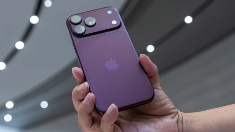 iPhone 18 Pro: Was ist neu bei den Kameras iPhone 18 Pro und Pro Max bieten eine variable Blende, manuelle Kameraeinstellungen und neue Videofunktionen. Die wichtigsten Neuerungen im Überblick.