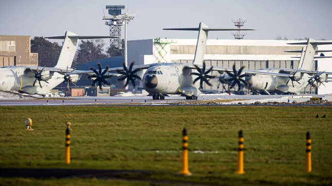 Drohne nahe Bundeswehr-Fliegerhorst Wunstorf entdeckt – verdächtige Substanz gefunden Nahe dem Bundeswehr-Fliegerhorst Wunstorf wurden eine beschädigte Drohne und eine verdächtige Substanz entdeckt. Das BKA prüft eine Verbindung zu Leipzig.